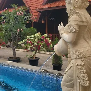 Uli Wood Villa, Bali - Near Gwk *** Jimbaran (Bali)
